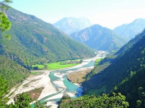 पश्चिम सेतीको भ्रमण गर्न भारतीय टोली नेपालमा 